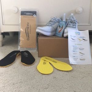 White Gravity Defyer VersoCloud XLR8 RUN women's running shoes